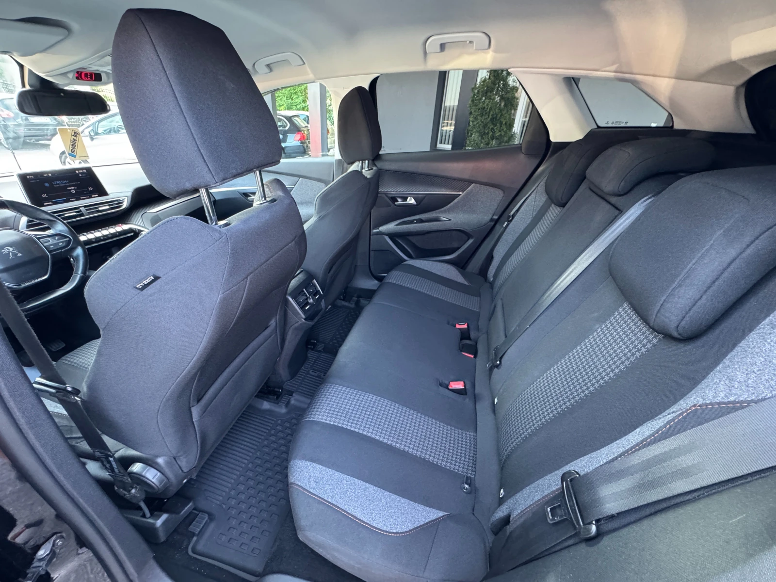 Peugeot 3008 1.2PureTech , снимка 12 - Автомобили и джипове - 55108223