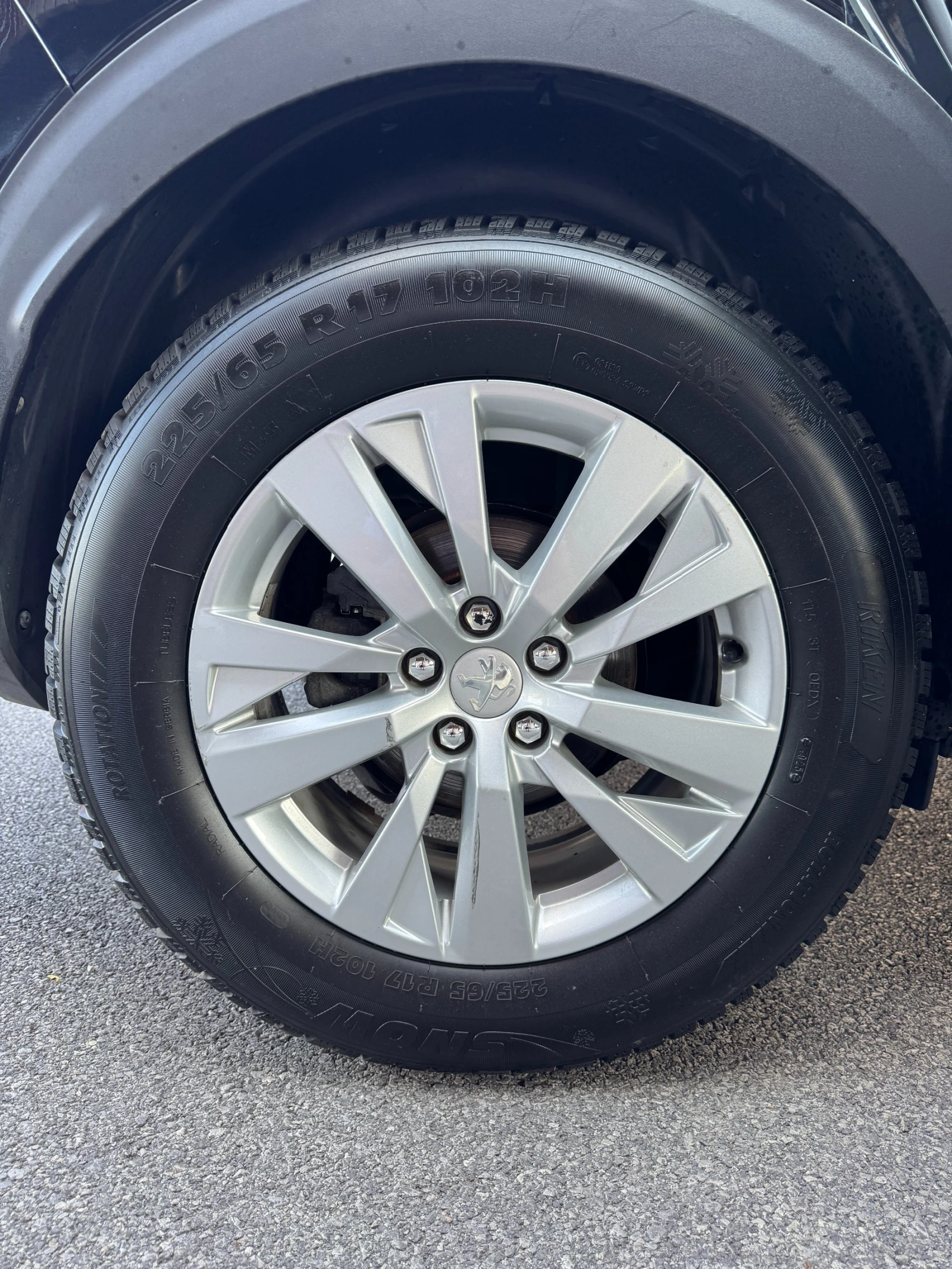 Peugeot 3008 1.2PureTech , снимка 14 - Автомобили и джипове - 55108223