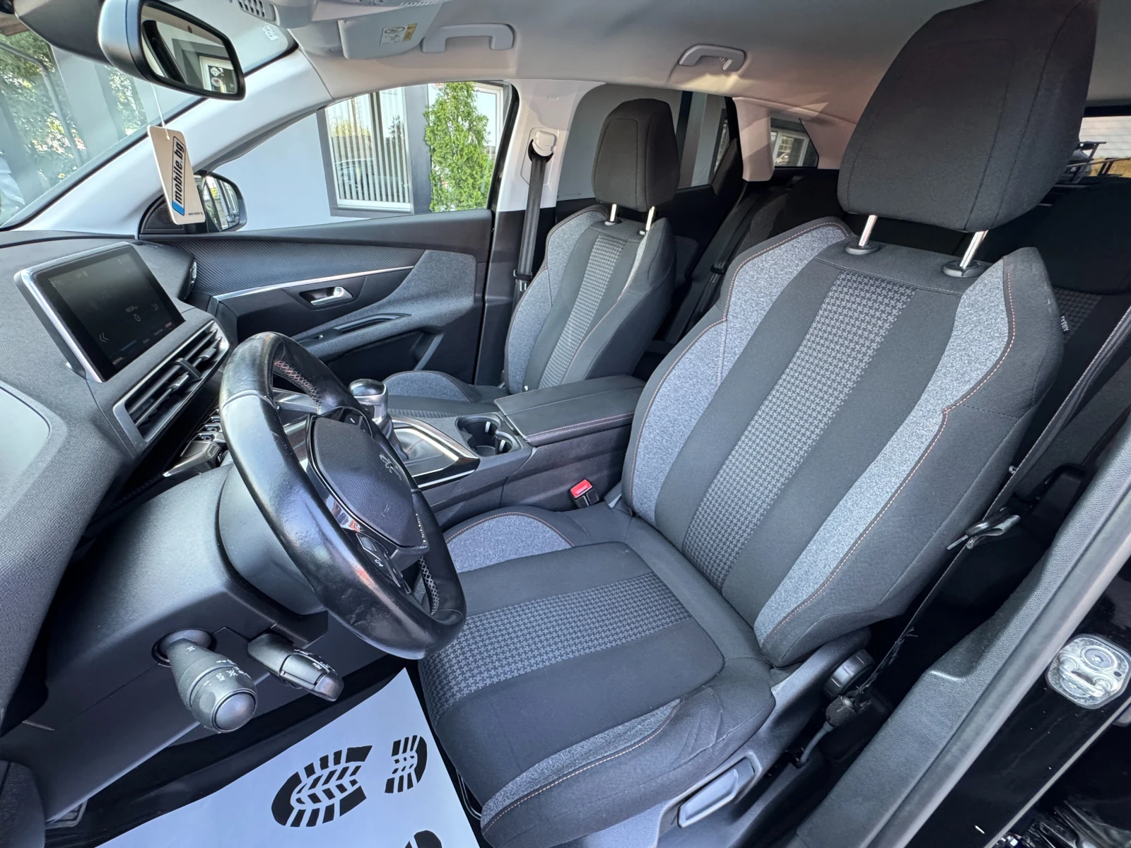Peugeot 3008 1.2PureTech , снимка 10 - Автомобили и джипове - 55108223