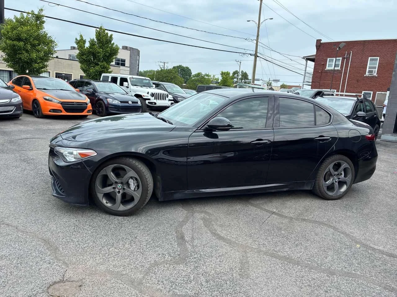 Alfa Romeo Giulia * Q4 * ZF8 * ПОДГРЕВИ * АВТОКРЕДИТ, снимка 2 - Автомобили и джипове - 55193474