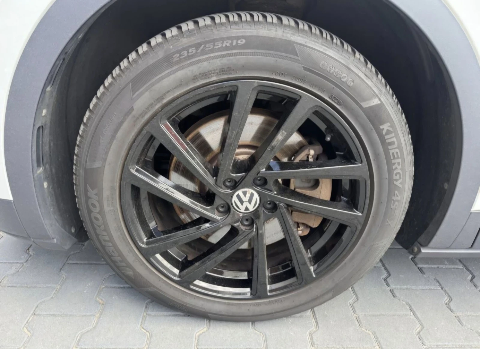 VW ID.4 First Max, full, SOH 90%Panorama, Matrix, снимка 17 - Автомобили и джипове - 55227052
