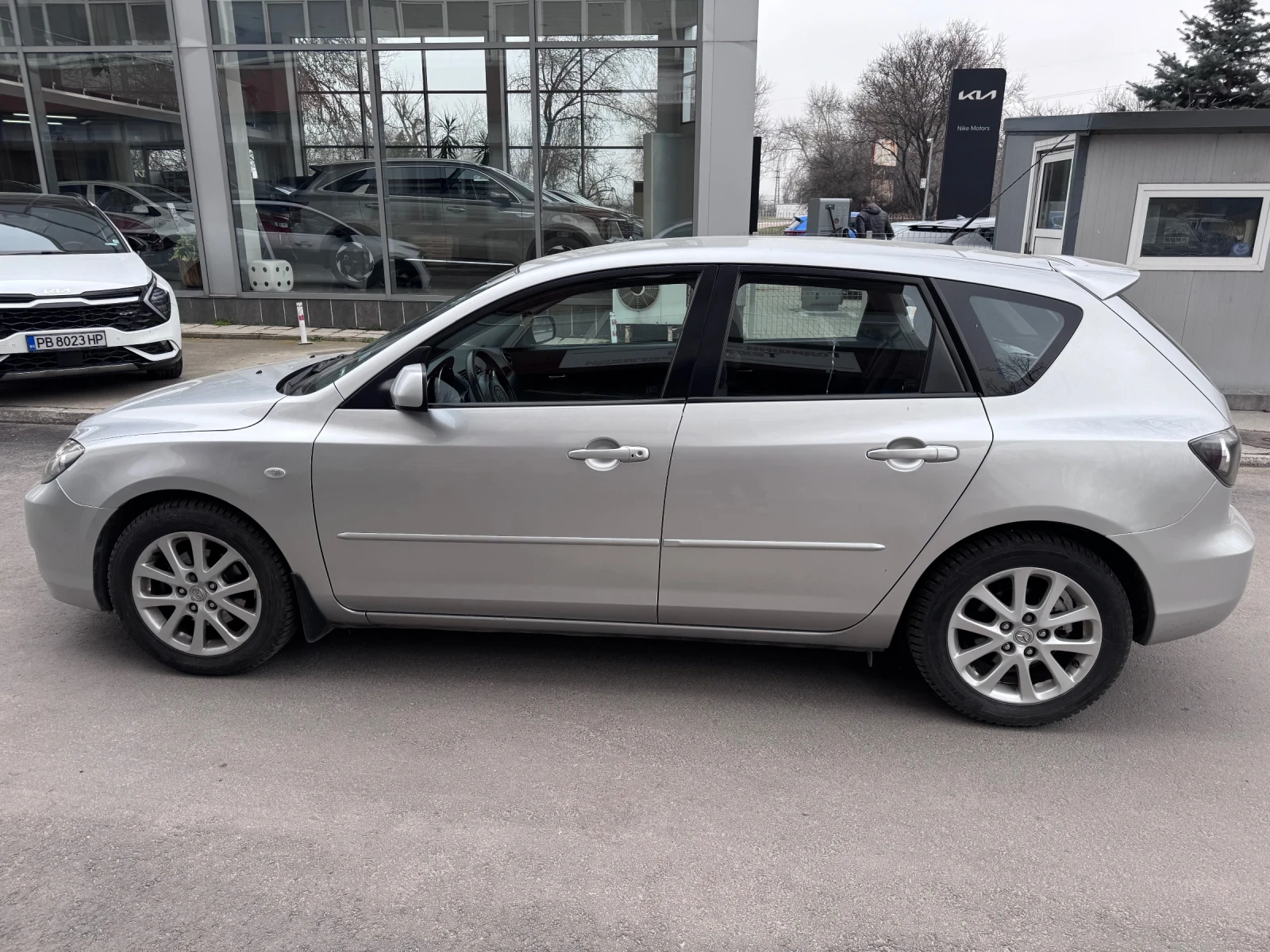 Mazda 3, снимка 6 - Автомобили и джипове - 55517797