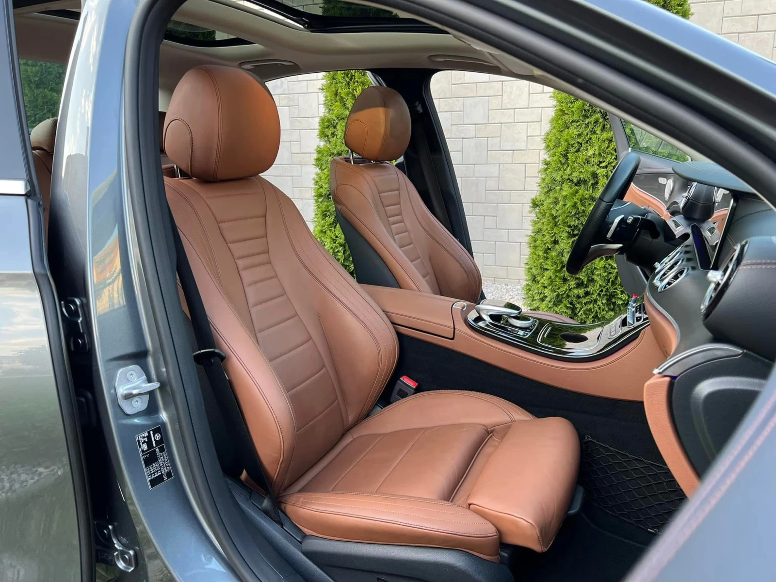 Mercedes-Benz E 220, снимка 10 - Автомобили и джипове - 55618564