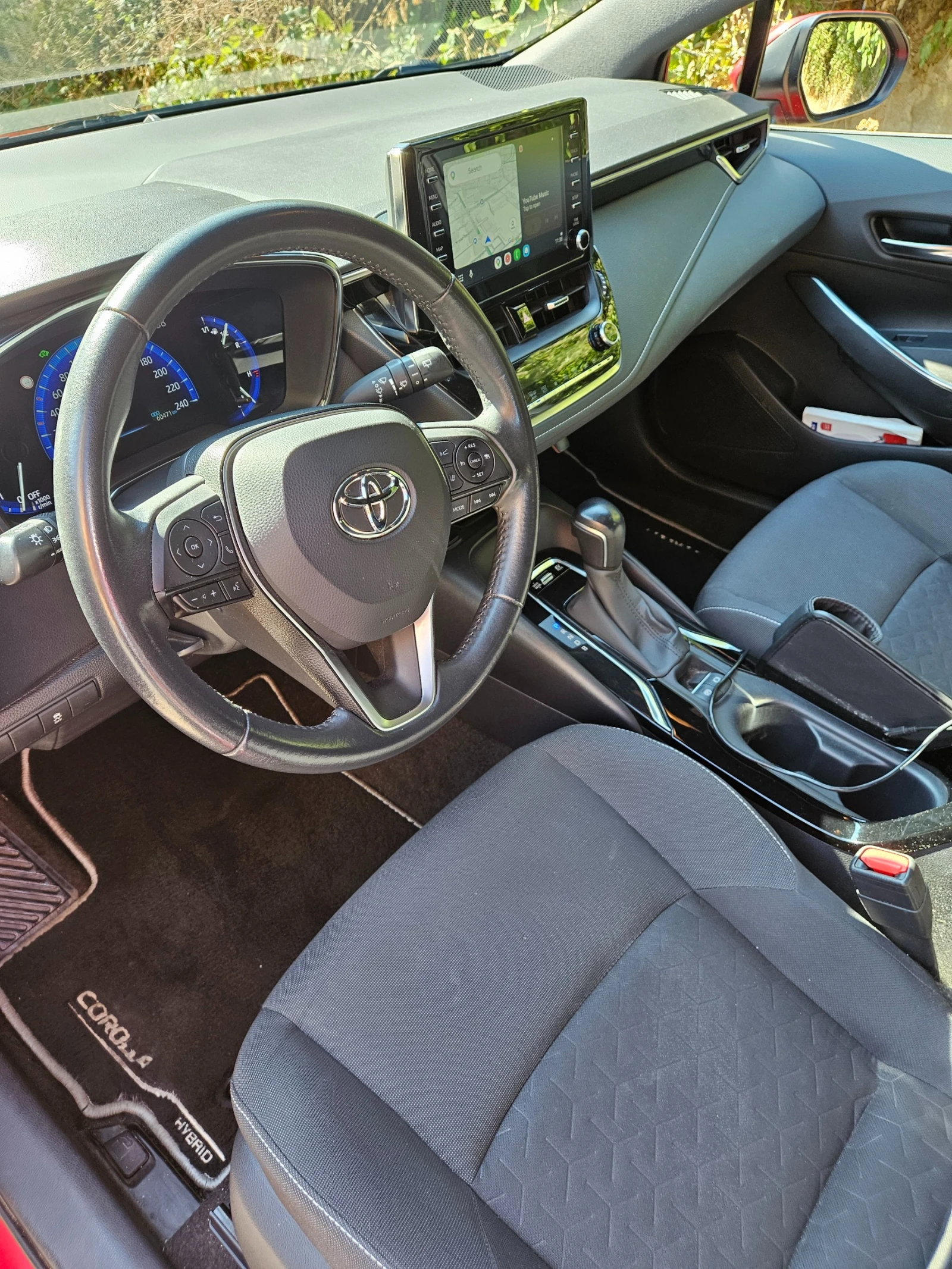 Toyota Corolla Хечбек Executive, снимка 6 - Автомобили и джипове - 56580264