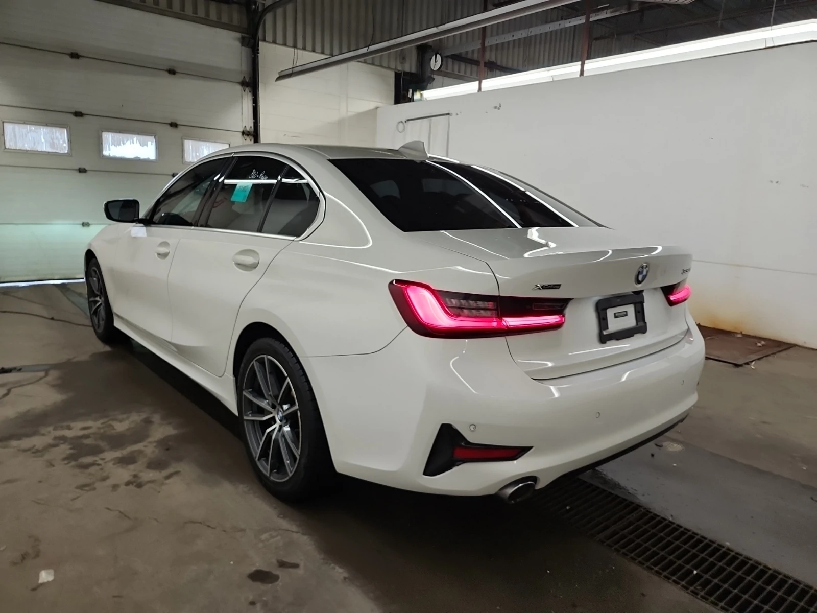 BMW 330 XDRIVE / ���������� | Mobile.bg � ����������� 5
