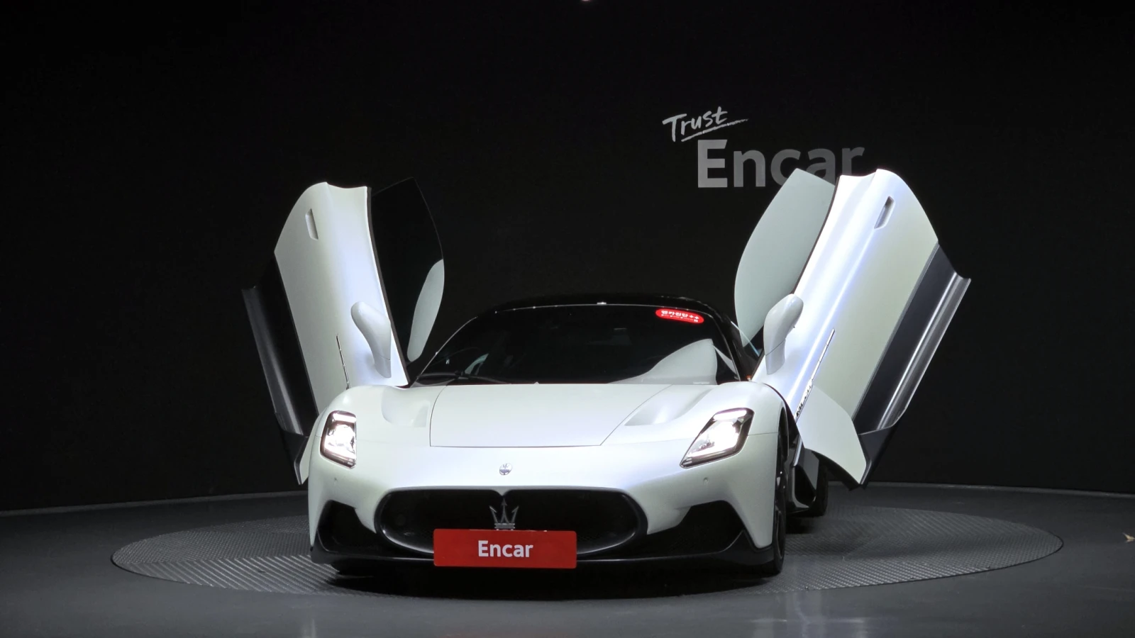 Maserati MC20 BLIND SPOT ������ ����* encareu.com | Mobile.bg � ����������� 3
