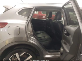 Nissan Rogue SL AWD XTRONIC CVT, снимка 9