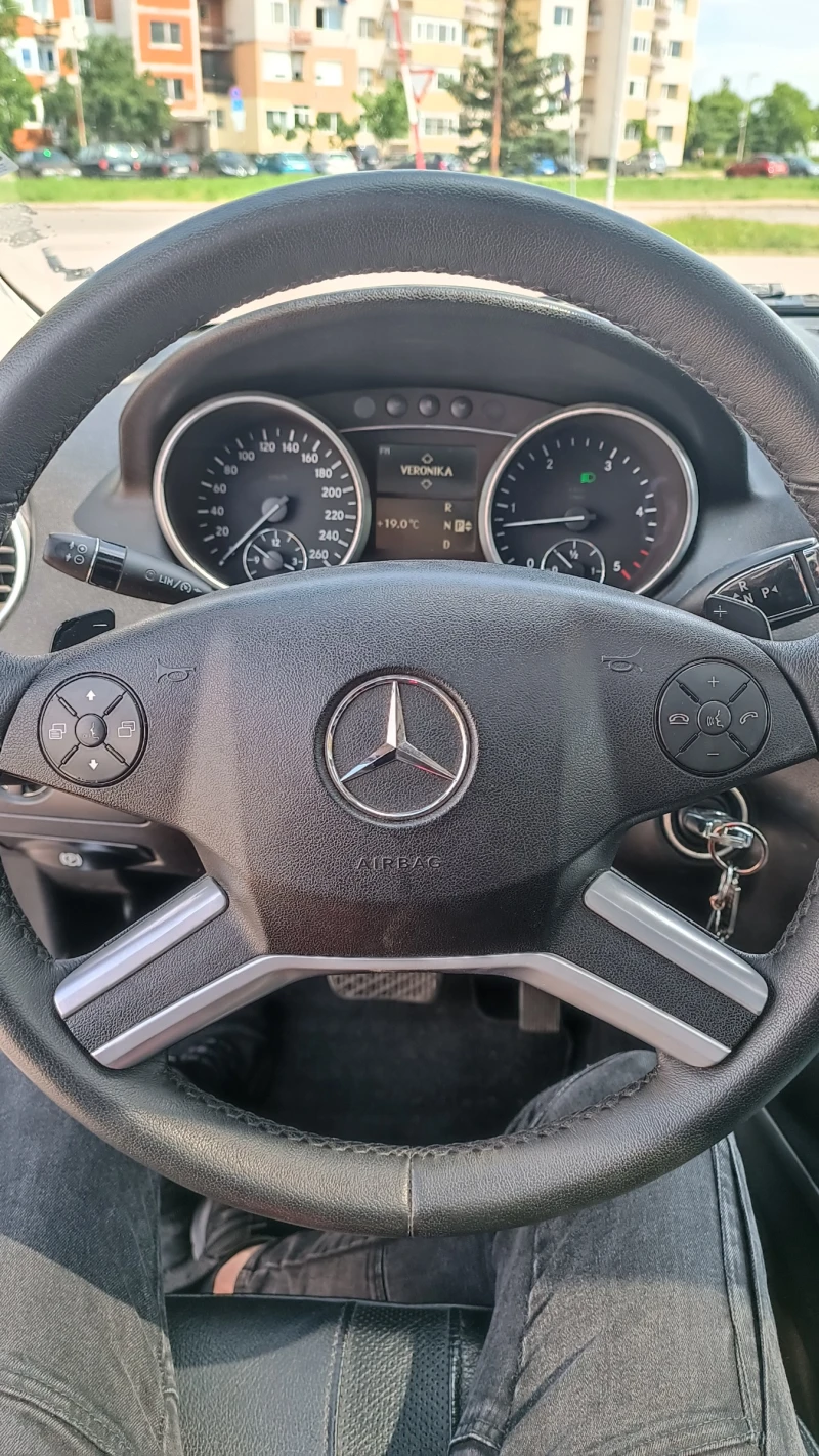 Mercedes-Benz ML 350, снимка 10 - Автомобили и джипове - 49121471