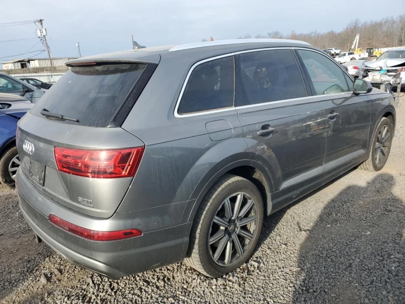 Audi Q7, снимка 4 - Автомобили и джипове - 49247449