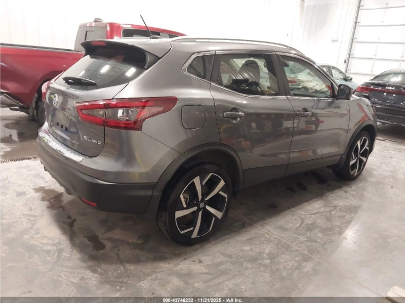 Nissan Rogue SL AWD XTRONIC CVT, снимка 5 - Автомобили и джипове - 53059825