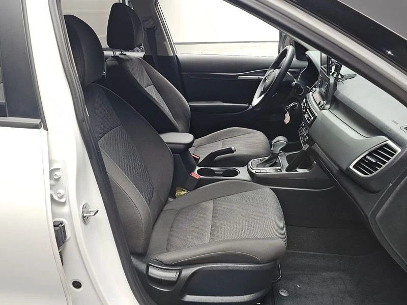 Kia Seltos 1.6 Automatic, снимка 10 - Автомобили и джипове - 55875682