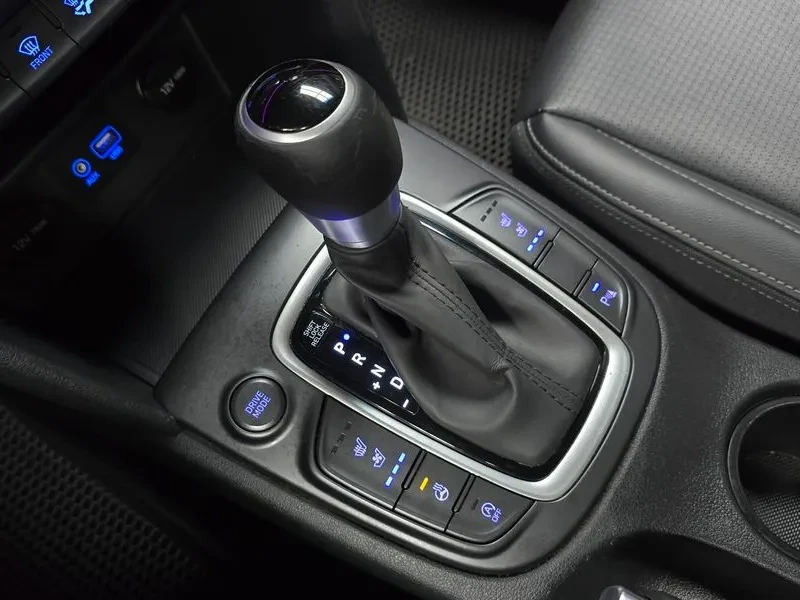 Hyundai Kona 1.6D - САМО 30% АВАНС, снимка 9 - Автомобили и джипове - 56028489