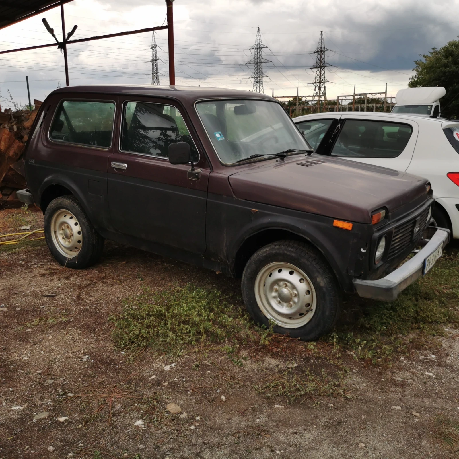 Lada Niva ЧЕРЕН ПЕТЪК!  КРАЙНА ЦЕНА!!!  - изображение 3