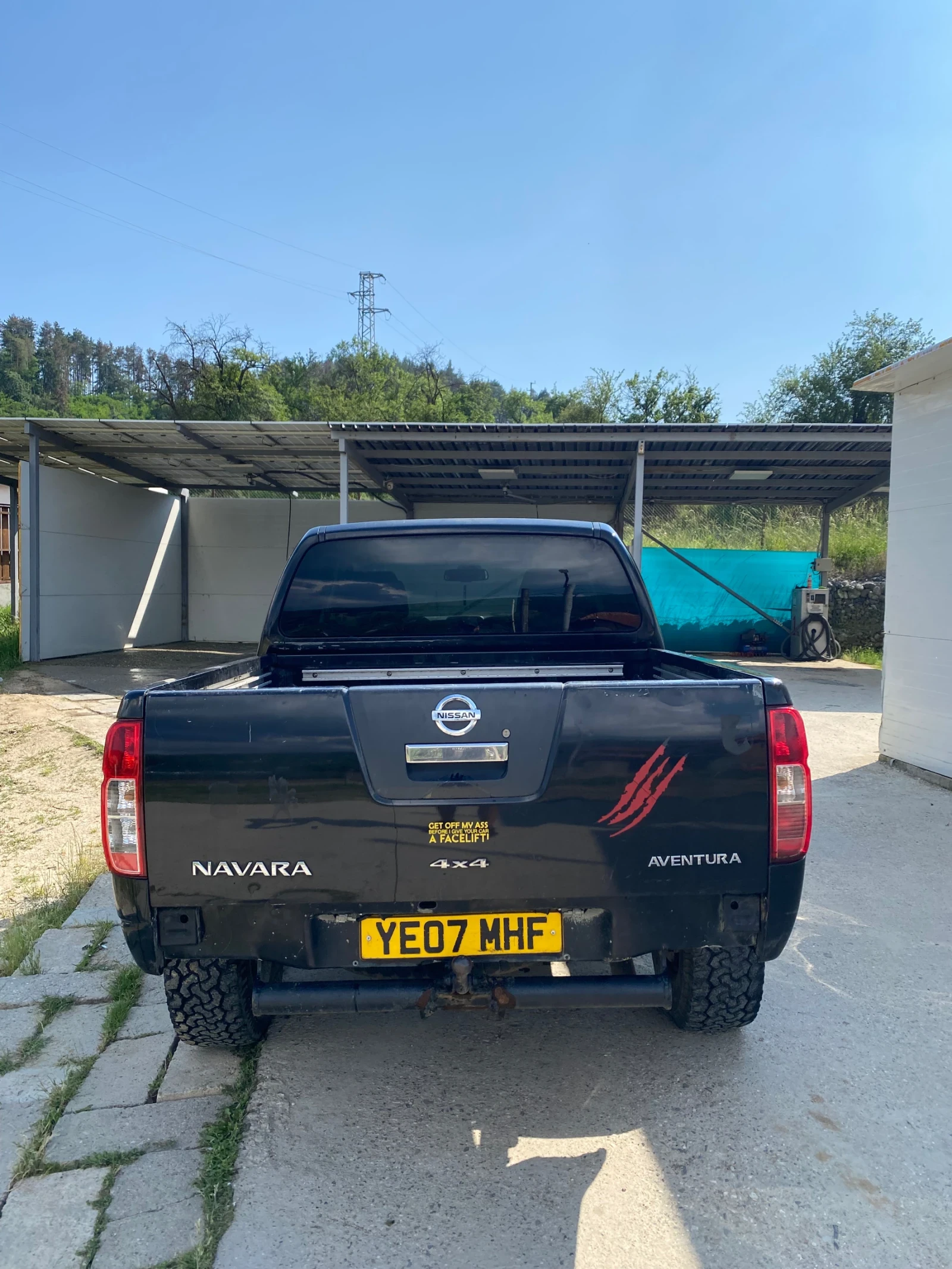 Nissan Navara Aventura - изображение 8