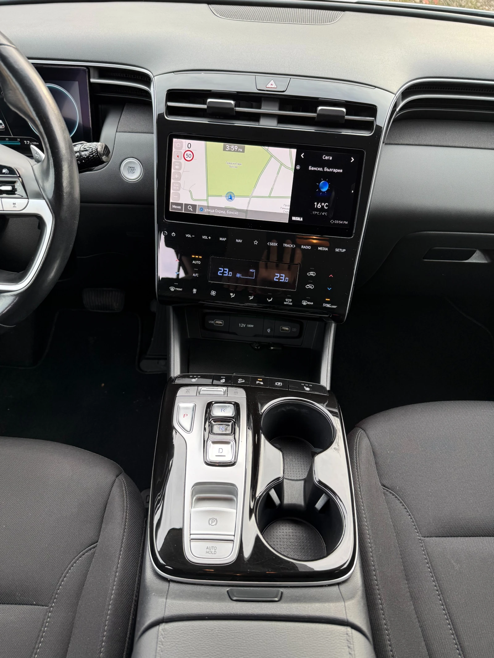 Hyundai Tucson HTRAC ГАРАНЦИОНЕН, снимка 12 - Автомобили и джипове - 53718701