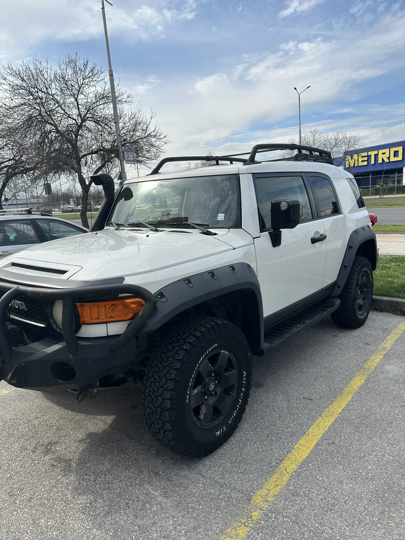 Toyota Fj cruiser, снимка 2 - Автомобили и джипове - 54042629