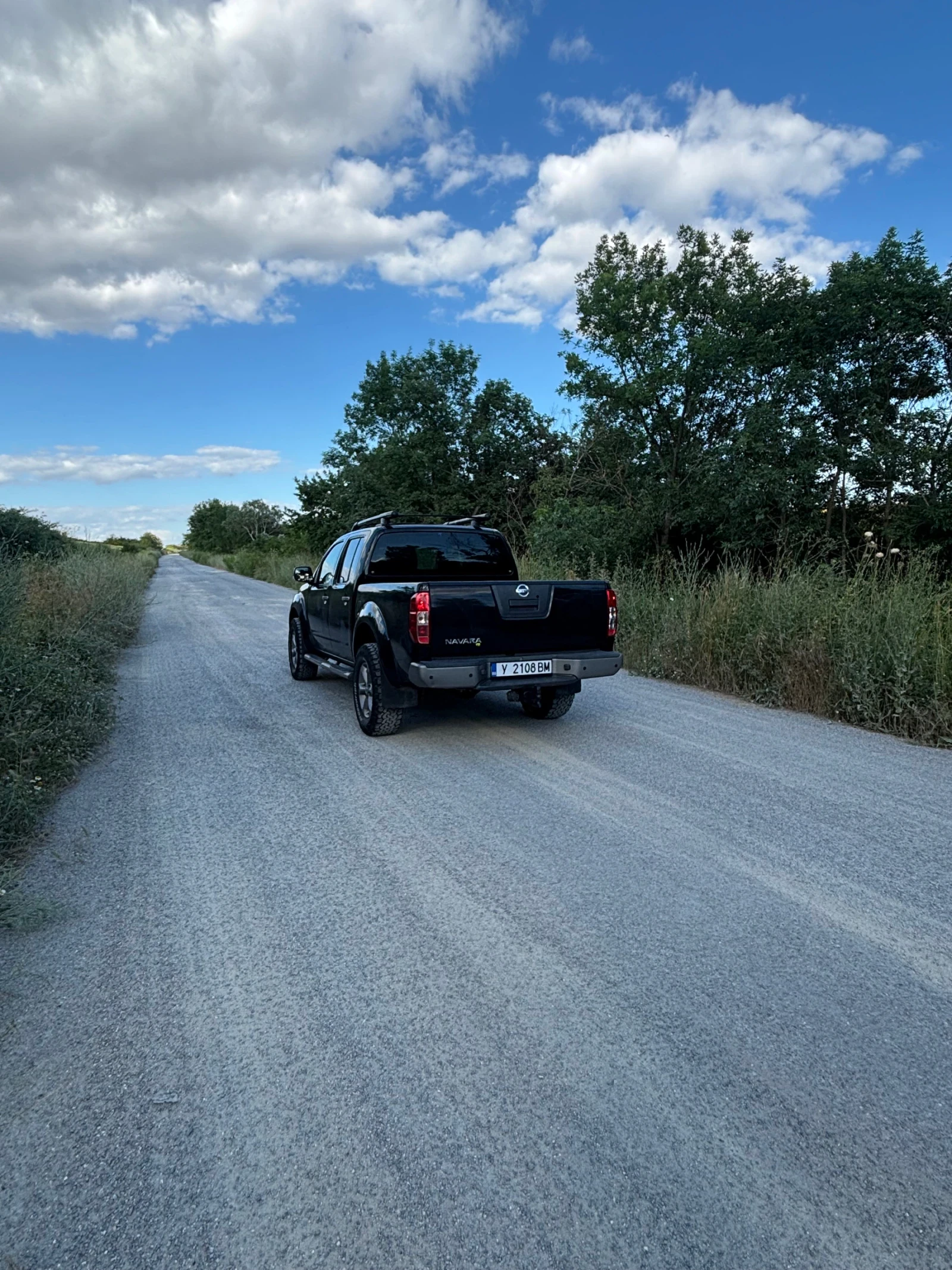 Nissan Navara 2.5, снимка 5 - Автомобили и джипове - 54974590