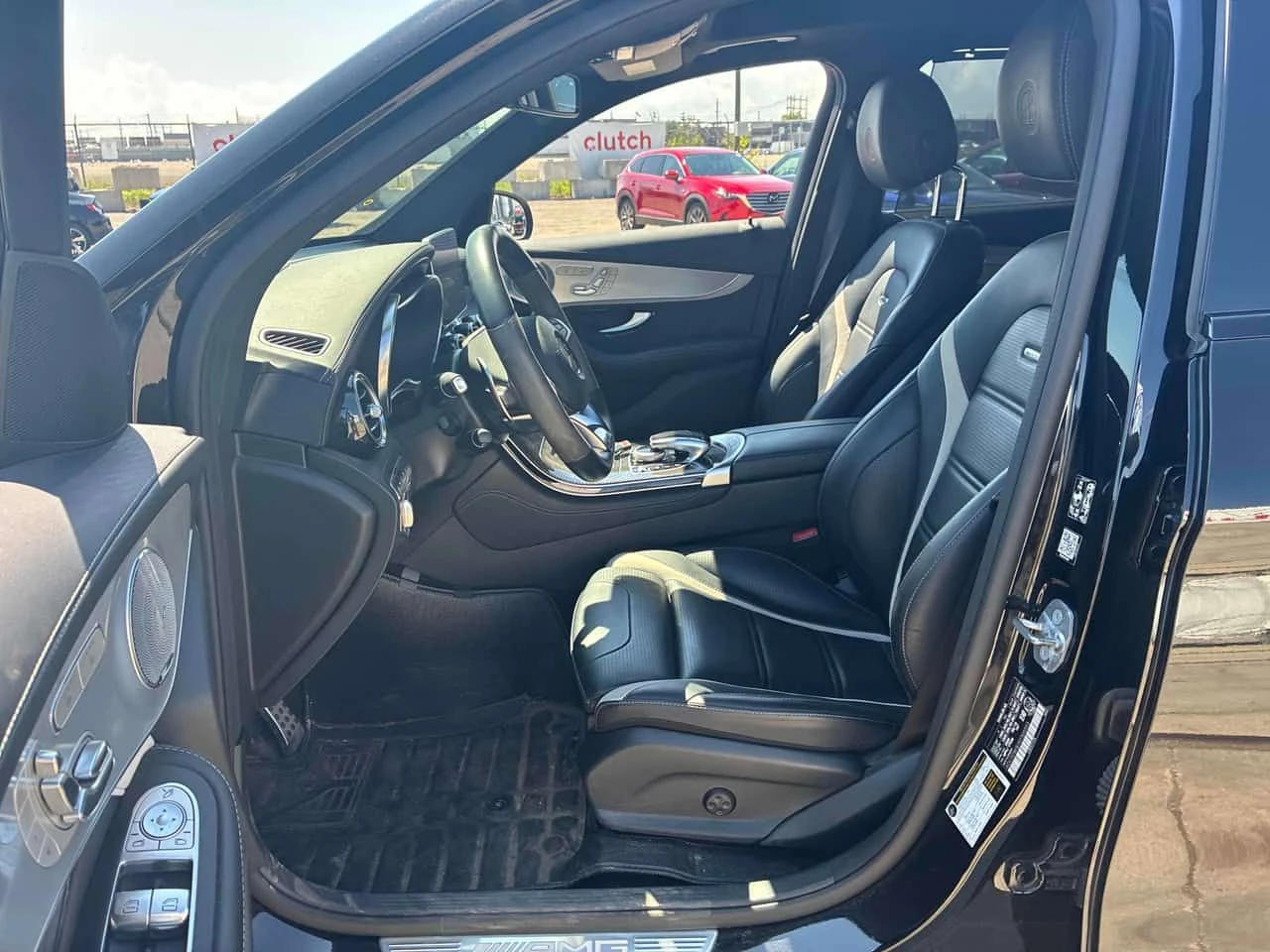 Mercedes-Benz GLC 63 AMG * S * CARFAX * ОПЦИЯ ЗА ФИНАНСИРАНЕ , снимка 15 - Автомобили и джипове - 55303473