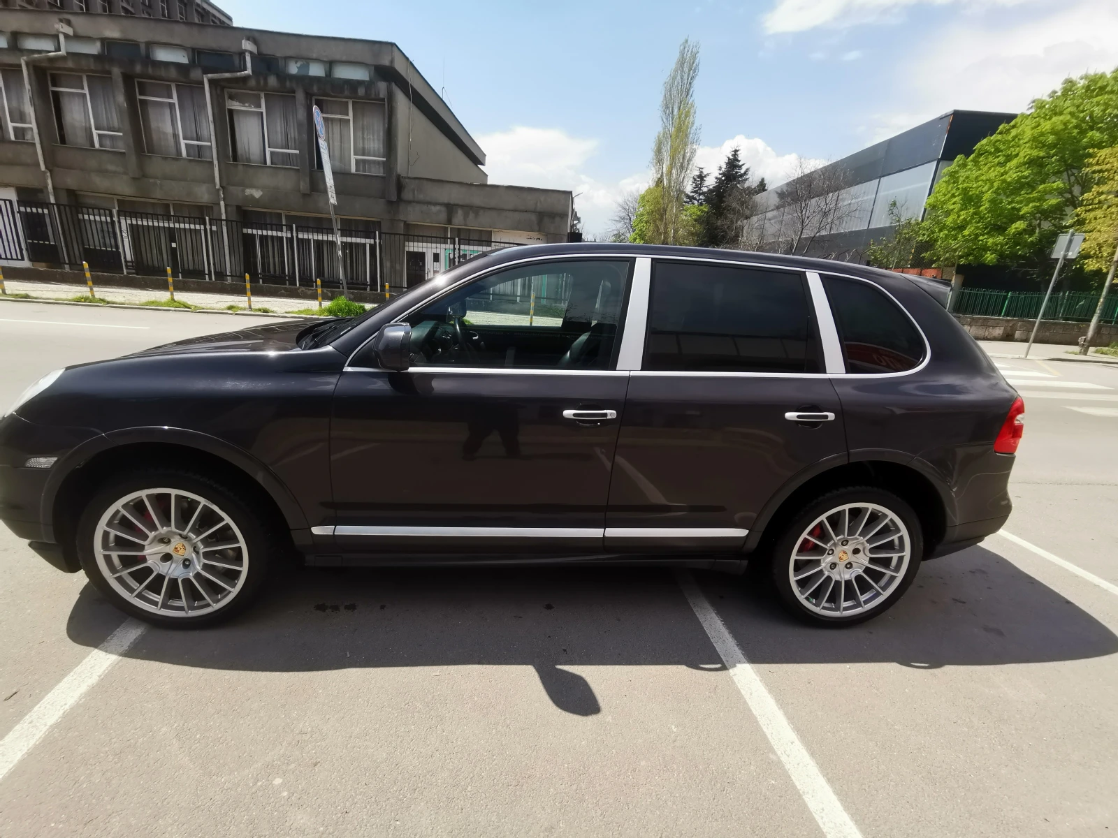 Porsche Cayenne TURBO S, снимка 2 - Автомобили и джипове - 55345858