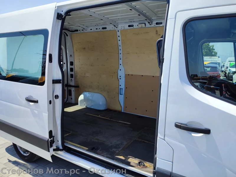 Renault Master L2H2 2.3 dCi (135hp) MT6, снимка 13 - Бусове и автобуси - 50789851