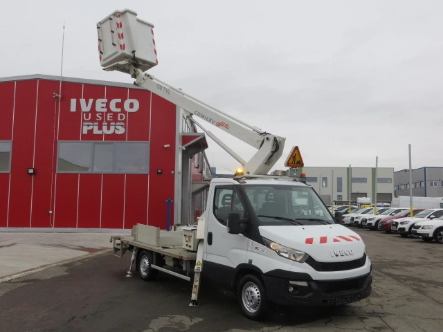 Iveco Daily 35S13 АВТОВИШКА НАЛИЧНА, снимка 10 - Бусове и автобуси - 35553082