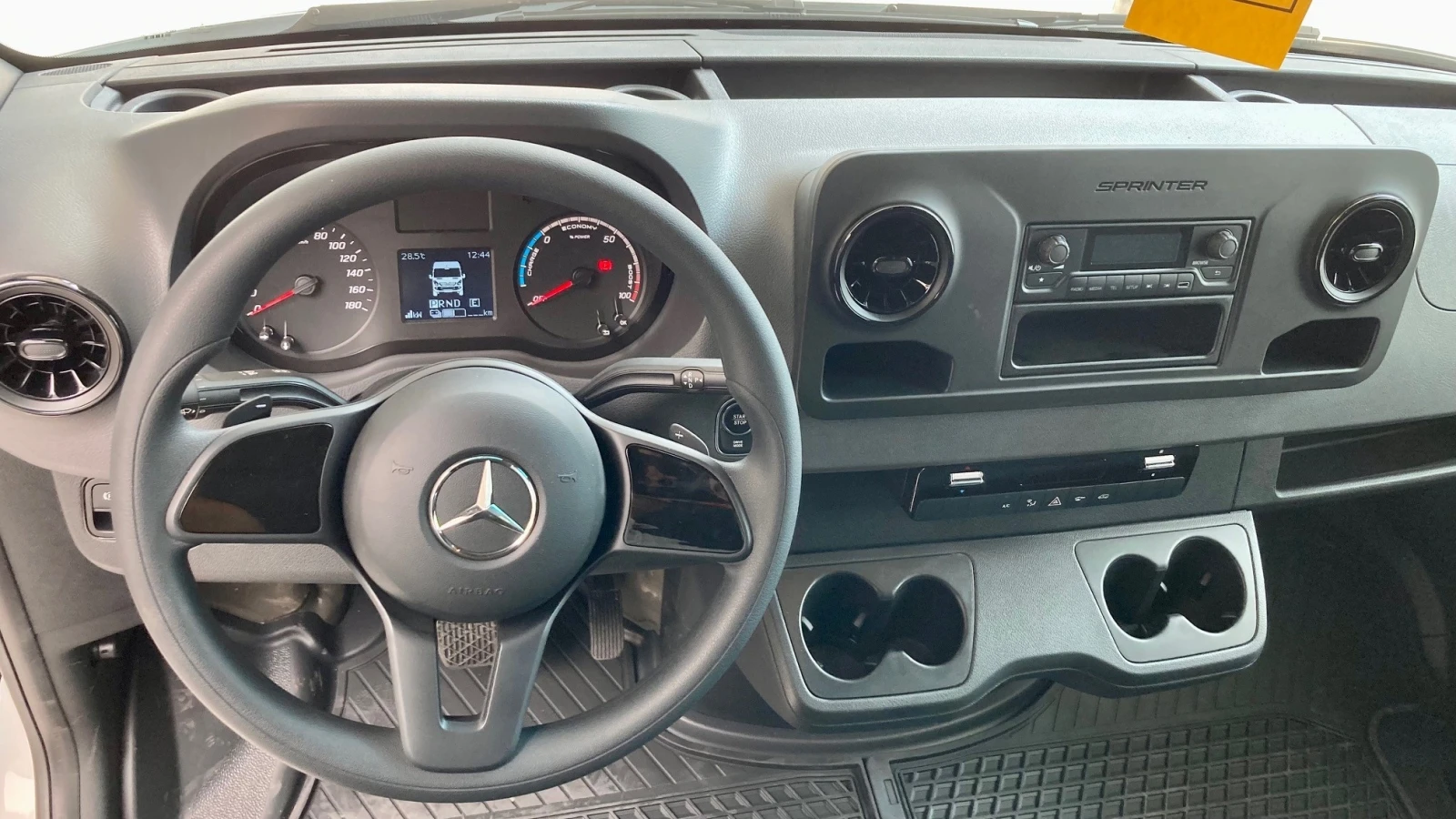 Mercedes-Benz Sprinter  eSprinter 312 standard  - изображение 5