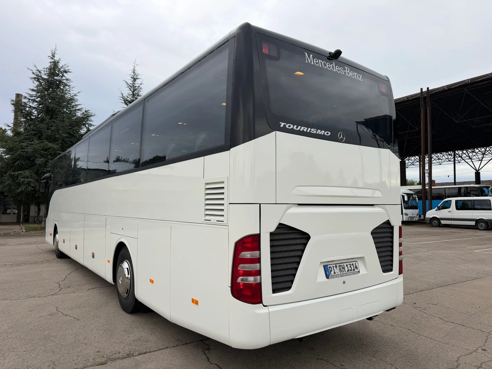 Mercedes-Benz Tourismo O 350 RHD перфектен, снимка 2 - Бусове и автобуси - 56322322