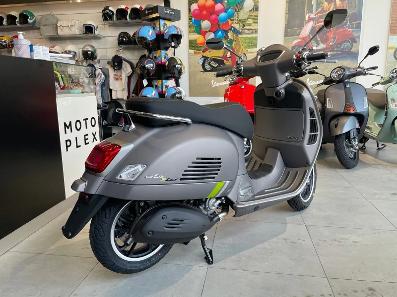 Vespa GTS 300 SUPERTECH, снимка 3 - Мотоциклети и мототехника - 47876822