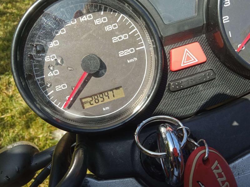 Moto Guzzi 750 Breva, снимка 3 - Мотоциклети и мототехника - 44708174