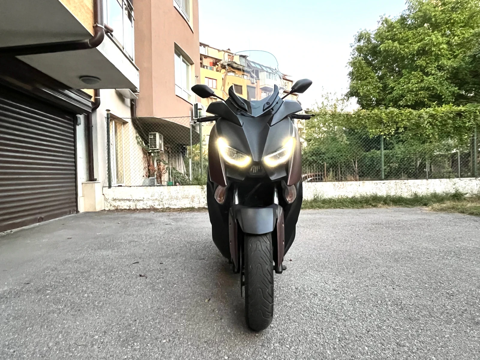 Yamaha X-max 300 ABS TCS LED - изображение 2