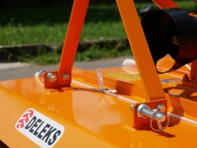 Сенокосачка Друга марка Роторна косачка марка Deleks модел Buggy 120, снимка 2