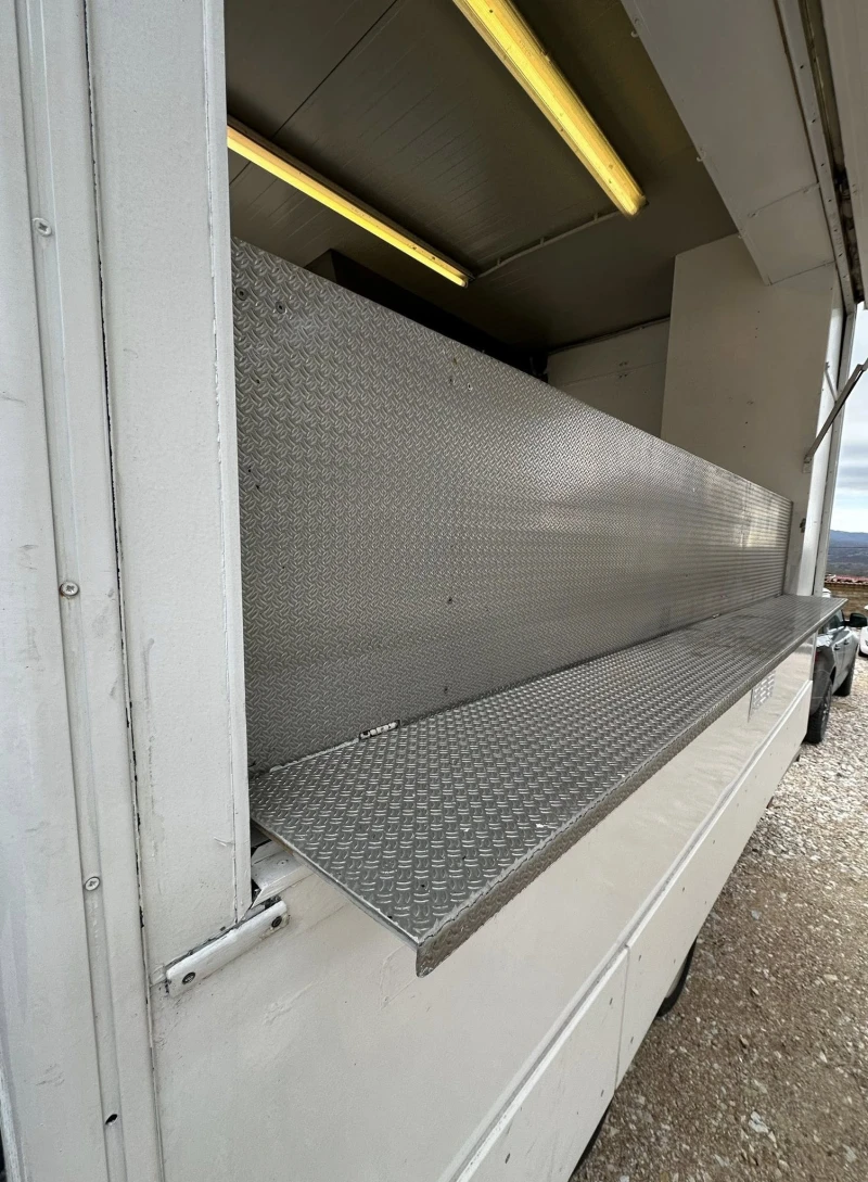 Каравана Други Каравана за бързо хранене, снимка 2 - Каравани и кемпери - 53354439