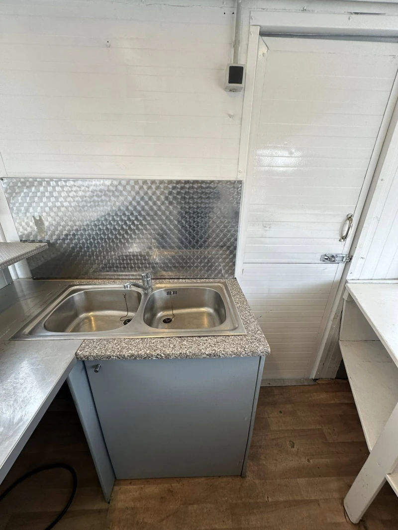 Каравана Други Каравана за бързо хранене, снимка 8 - Каравани и кемпери - 53354439