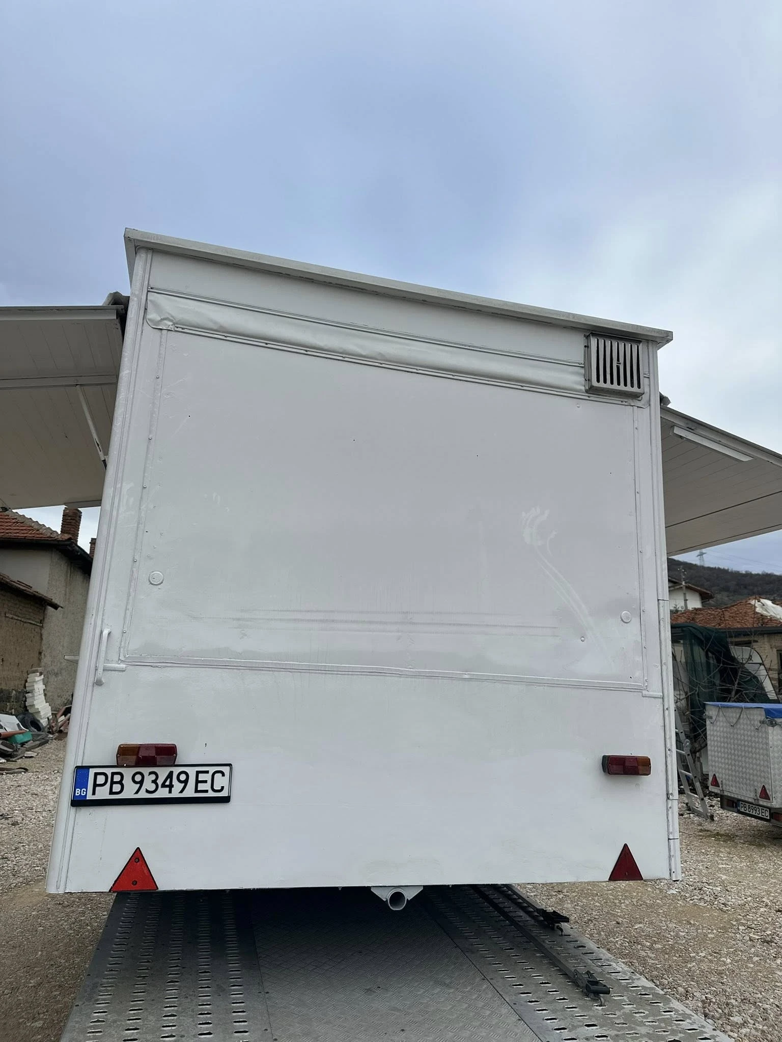 Каравана Други Каравана за бързо хранене - изображение 9