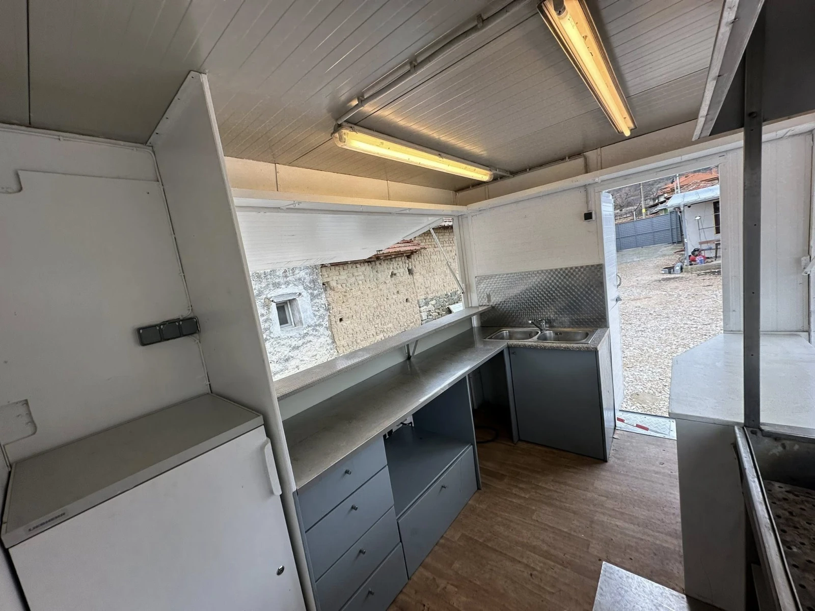 �������� �������� �� ����� ������� | Mobile.bg � ����������� 11