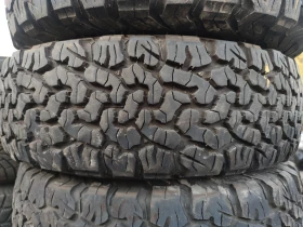 Гуми Зимни 215/75R15, снимка 2 - Гуми и джанти - 47517293