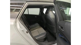 Toyota Corolla Touring Sports 1.8 Executive, снимка 6