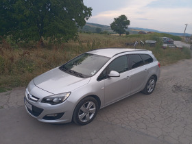 Обява за продажба на Opel Astra Sports Tourer 1.7cdti  ~10 799 лв. - изображение 2