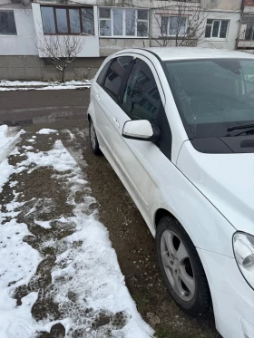 Mercedes-Benz B 180, снимка 10