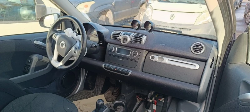 Smart Fortwo, снимка 4 - Автомобили и джипове - 45750748