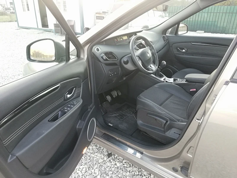 Renault Scenic 1.5dci kli Xmod, снимка 9 - Автомобили и джипове - 47835568