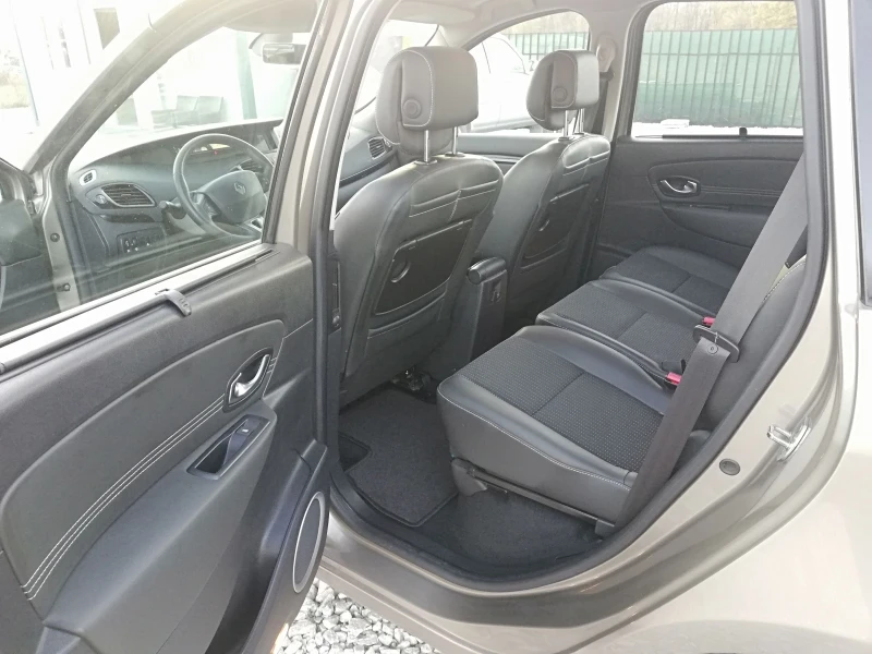 Renault Scenic 1.5dci kli Xmod, снимка 10 - Автомобили и джипове - 47835568