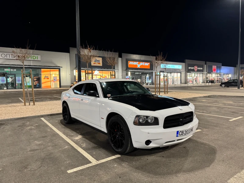 Dodge Charger, снимка 1 - Автомобили и джипове - 48778350