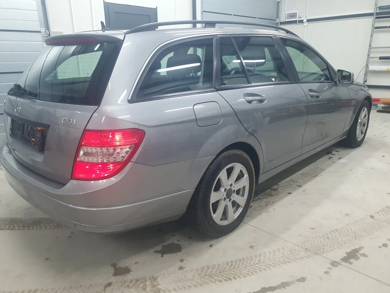 Mercedes-Benz C 200, снимка 5 - Автомобили и джипове - 48827533