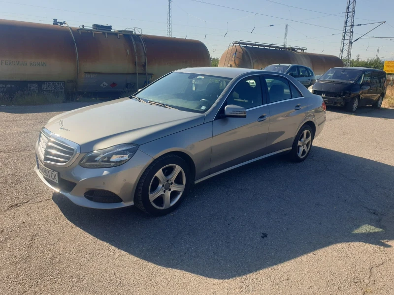 Mercedes-Benz E 220 Е 220, снимка 5 - Автомобили и джипове - 49591698