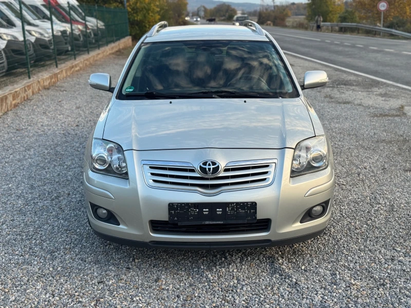 Toyota Avensis 1.8i* FACELiFT* Клима* Оригинал* Топ* , снимка 3 - Автомобили и джипове - 52281332