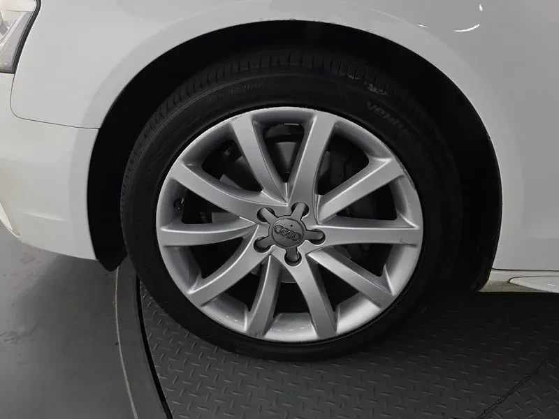 Audi A4 40TFSI QUATTRO, снимка 9 - Автомобили и джипове - 56290318