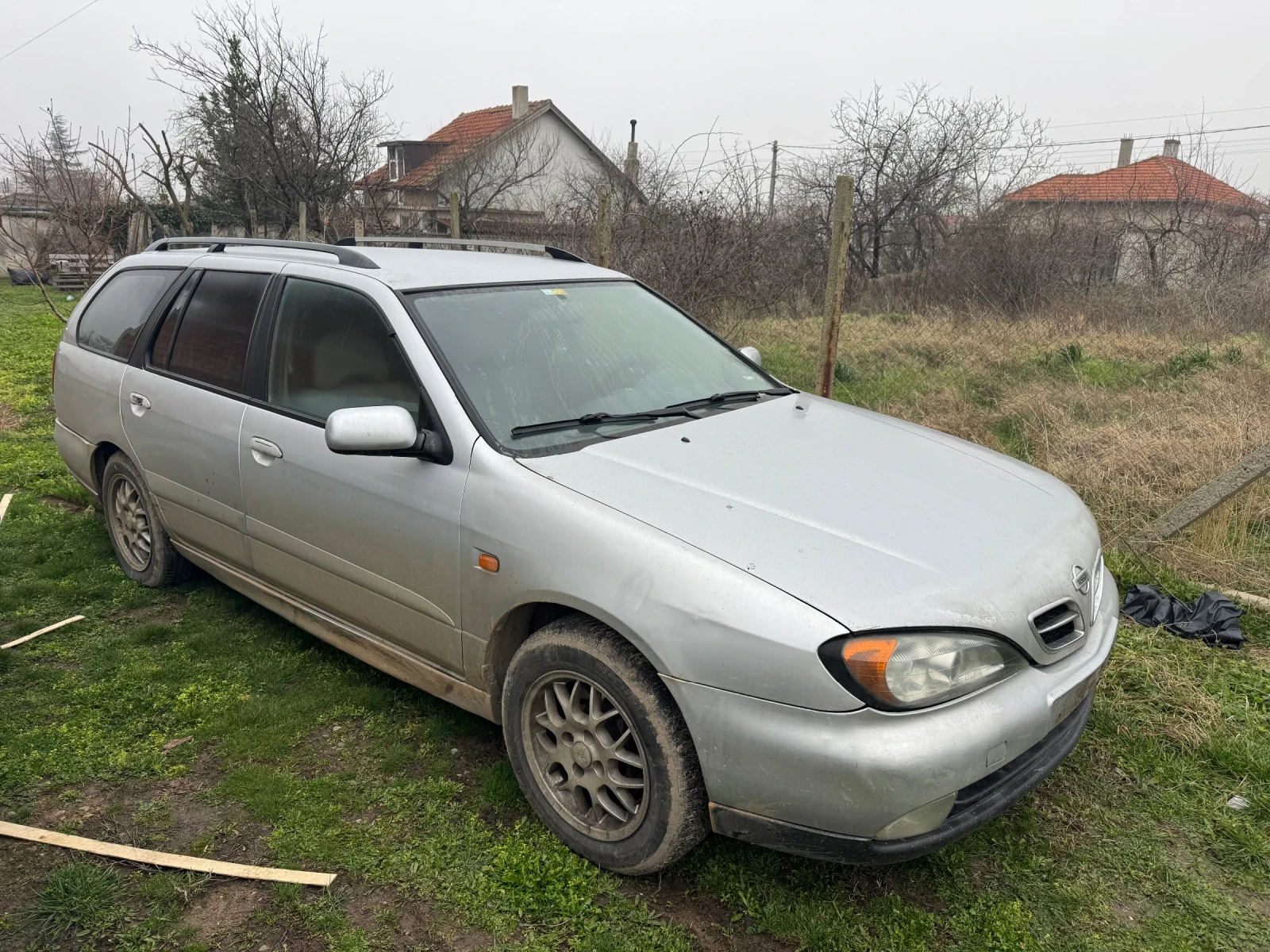 Nissan Primera 1.8i, снимка 1