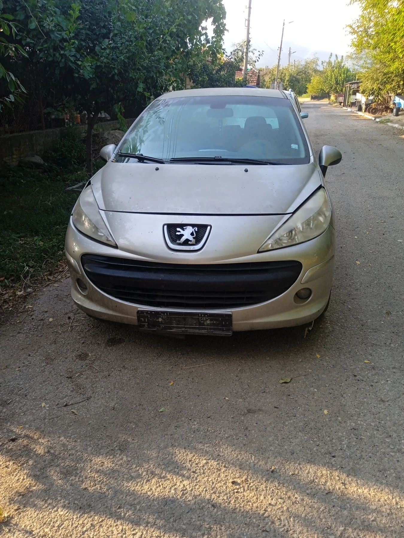 Peugeot 207, снимка 2 - Автомобили и джипове - 37049185