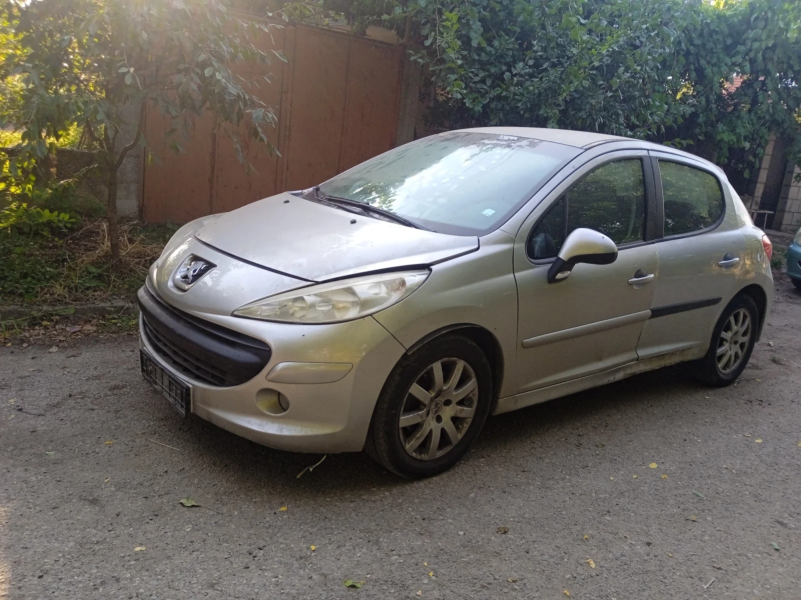 Peugeot 207
